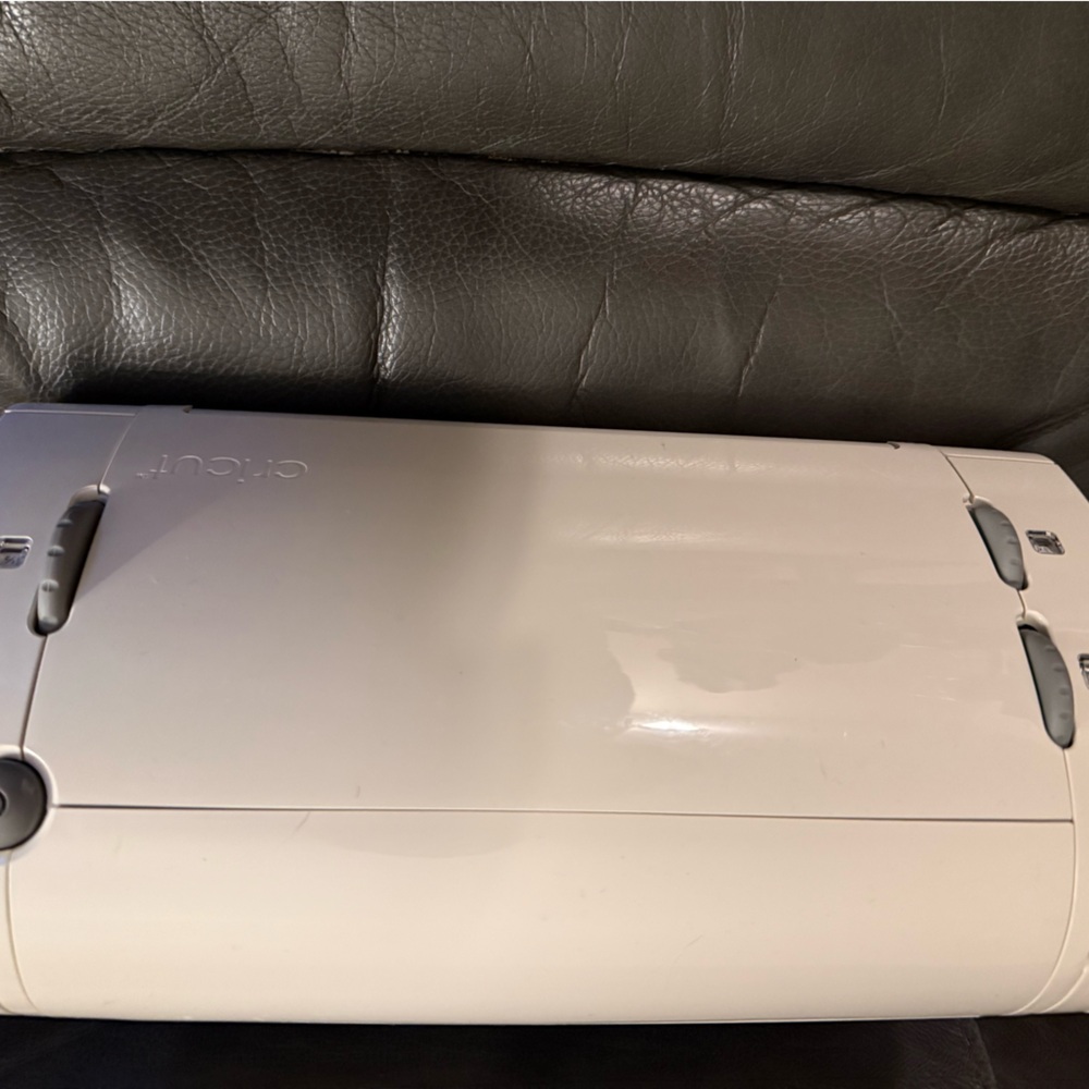 Cricut Personal Electronic Cutter with cartridges